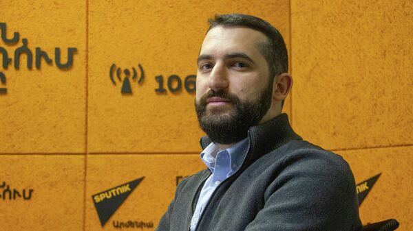 Тюрколог Варужан Гегамян в гостях радио Sputnik - Sputnik Армения