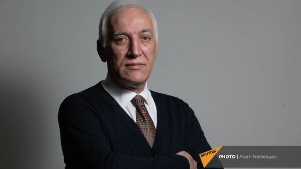 Министр высокотехнологической промышленности Ваагн Хачатурян - Sputnik Армения