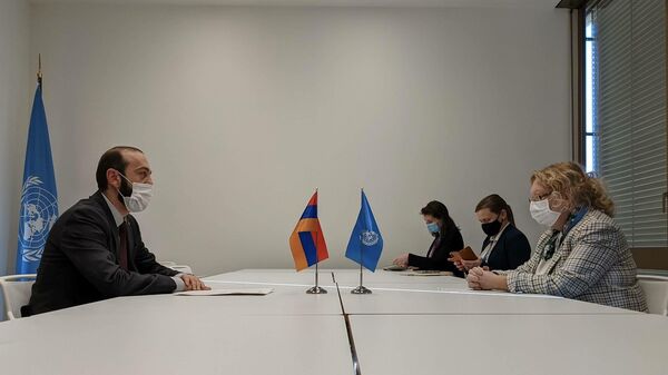 Министр иностранных дел Армении Арарат Мирзоян встретился с Гендиректором Представительства ООН Татьяной Валовой (28 февраля 2022). Женева - Sputnik Армения
