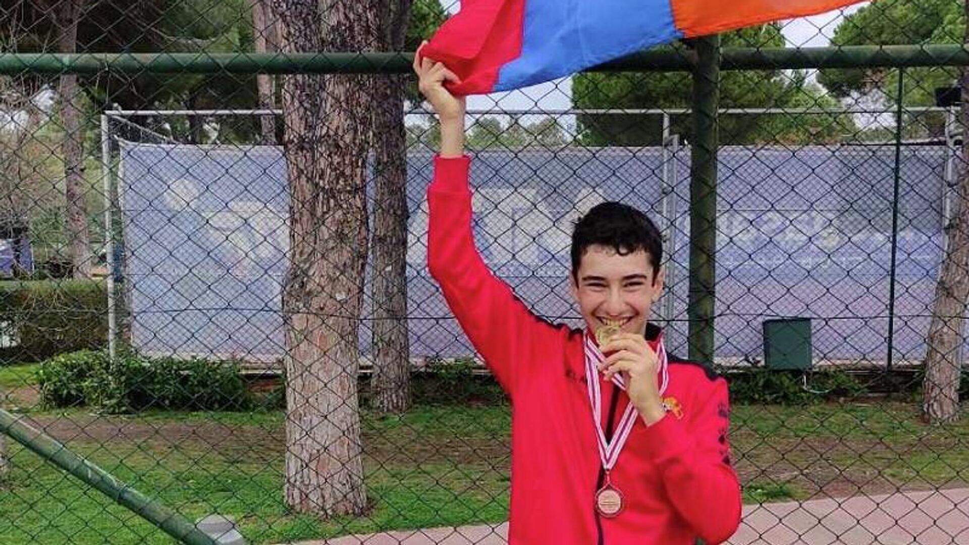 Победитель чемпионата Европы по развитию тенниса в Турции Микаел Аванесян - Sputnik Армения, 1920, 02.03.2022