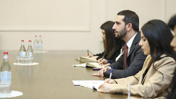 Ազգային ժողովի փոխնախագահ Ռուբեն Ռուբենյանն ընդունել է Էստոնիայի, Լատվիայի, Լիտվայի, Ֆինլանդիայի, Նորվեգիայի և Շվեդիայի դեսպաններին (14 մարտի, 2022թ). Երևան - Sputnik Արմենիա