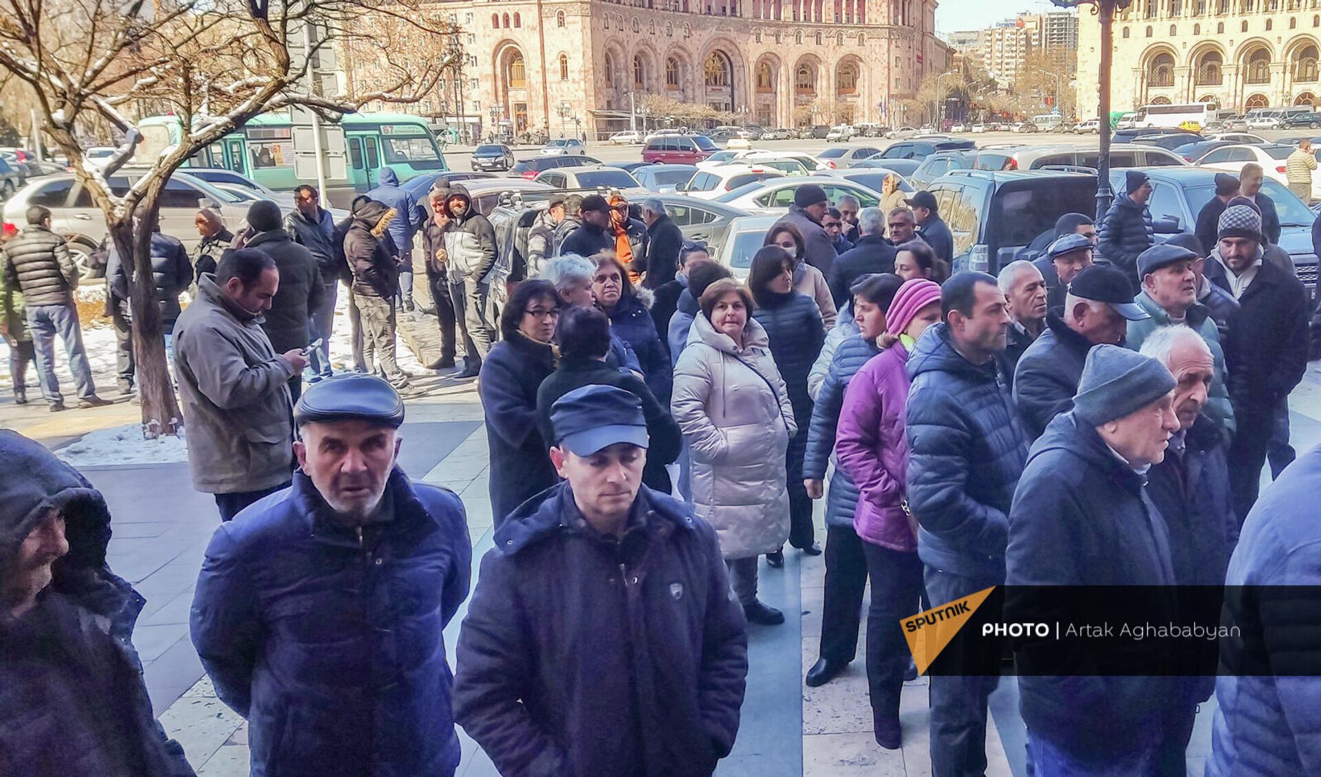 Акция протеста арцахцев на площади Республики (16 марта 2022). Еревaн Акция протеста арцахцев на площади Республики (16 марта 2022). Еревaн - Sputnik Արմենիա, 1920, 16.03.2022