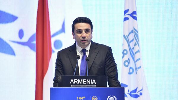 Председатель НС Ален Симонян выступает на 144-й ассамблее Межпарламентского союза (21 марта 2022). Нуса- Дуа - Sputnik Армения