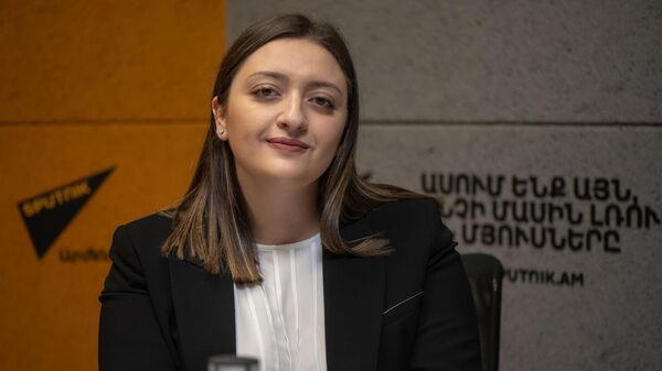 Փաստաբանը պատմում է՝ ինչ իրավական գործընթացներ են անում ՌԴ և Ուկրաինայից եկածները - Sputnik Արմենիա