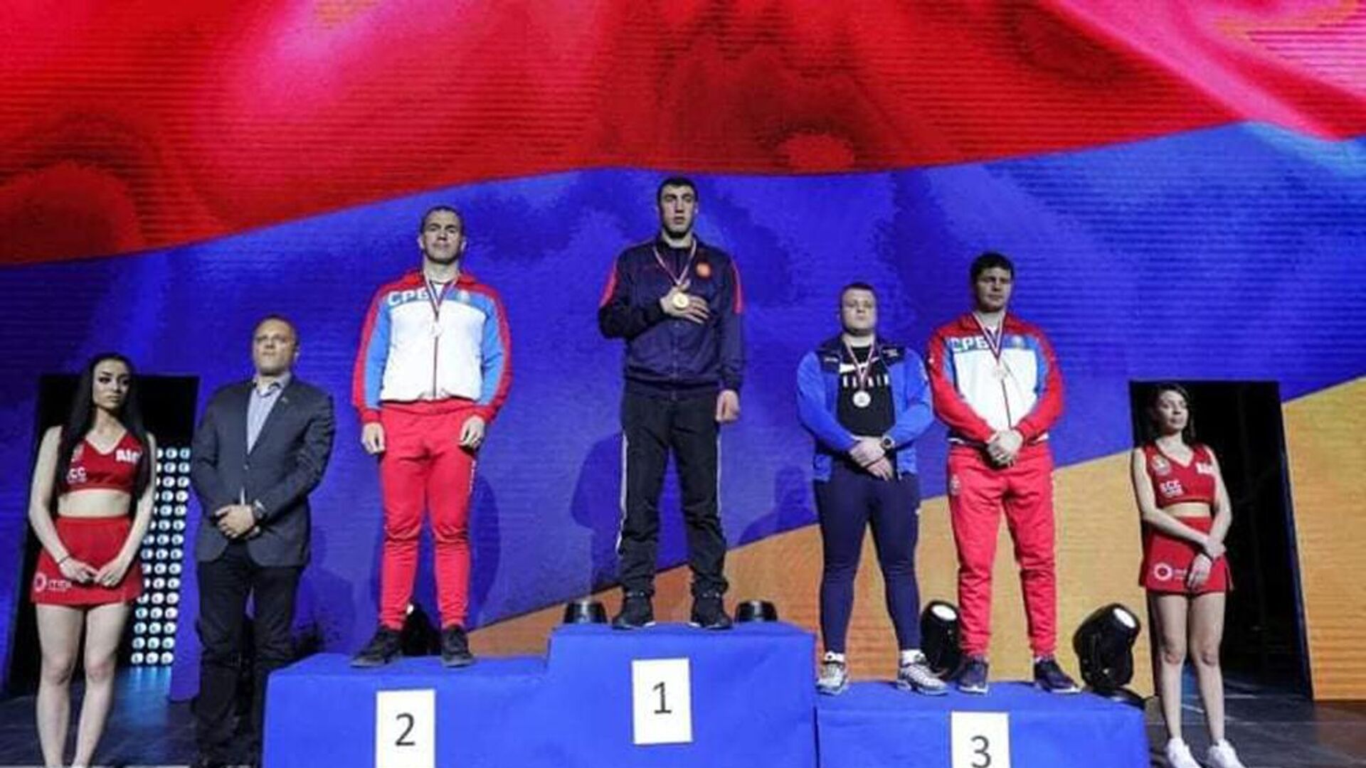 Армянские боксеры завоевали две золотые, две серебряные и одну бронзовую медаль на международном турнире по боксу в Сербии - Sputnik Армения, 1920, 03.04.2022