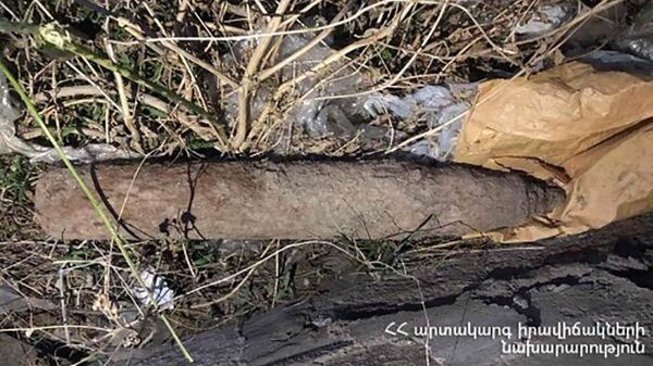 Найденный снаряд от танка в Ереване - Sputnik Армения