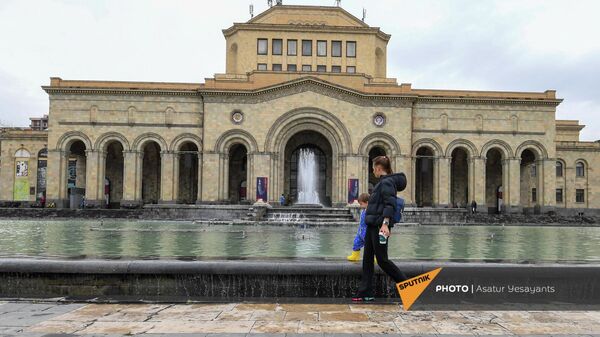 Հանրապետության հրապարակի շատրվանները - Sputnik Արմենիա