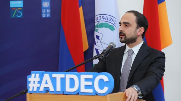 Тигран Авинян принял участие в инженерном конкурсе по проектированию вспомогательных технологий (ATDEC), организованном Национальным политехническим университетом Армении (8 апреля 2022). Еревaн - Sputnik Армения