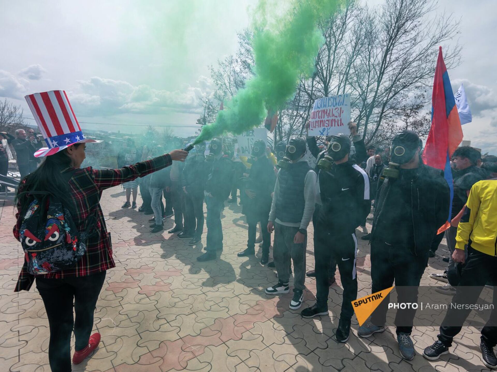 Армения прошла. Фашисты на Украине. Русские против нацизма. Нацизм на Украине. Украина против Армении.