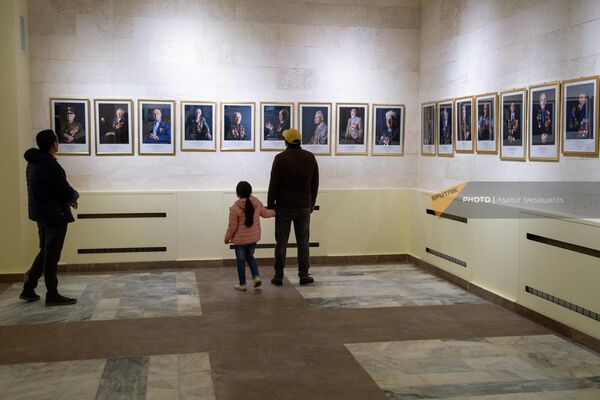 Фотовыставка последних ветеранов ВОВ Война в лицах в Музее армяно-российской дружбы (15 апреля 2022). Абовян - Sputnik Армения