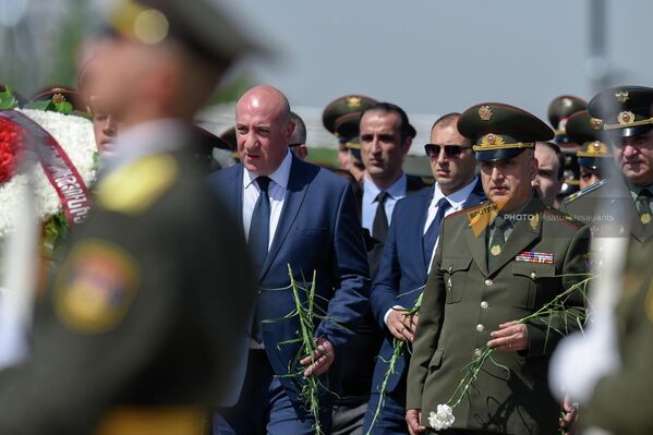Заместитель министра обороны Арман Саркисян Заместитель министра обороны Арман Саркисян - Sputnik Армения