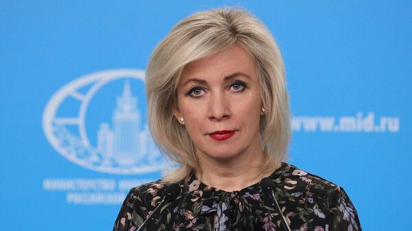 Официальный представитель МИД России Мария Захарова во время брифинга (28 апреля 2022). Москвa - Sputnik Армения