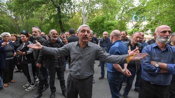 Акция протеста родственников военнослужащих  - Sputnik Армения