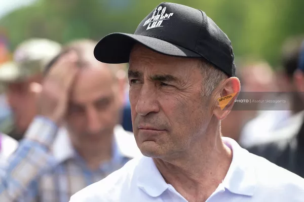 Экс-президент Армении Роберт Кочарян - Sputnik Армения