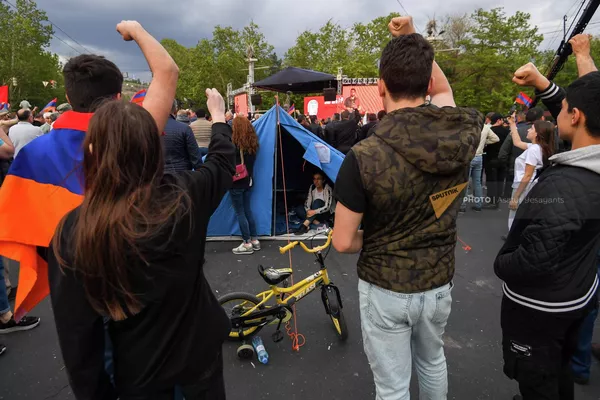 Оппозиция разворачивает палаточный лагерь  - Sputnik Армения