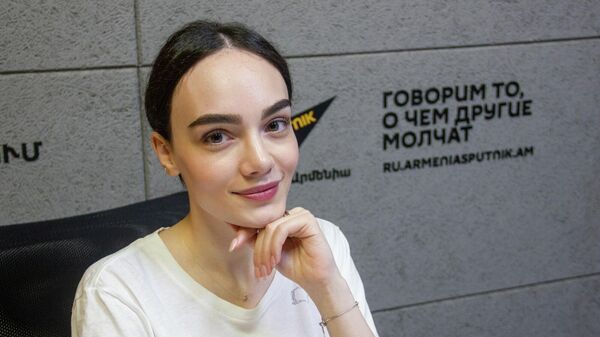 Актриса, поэтесса Анна Егоян в гостях радио Sputnik - Sputnik Армения