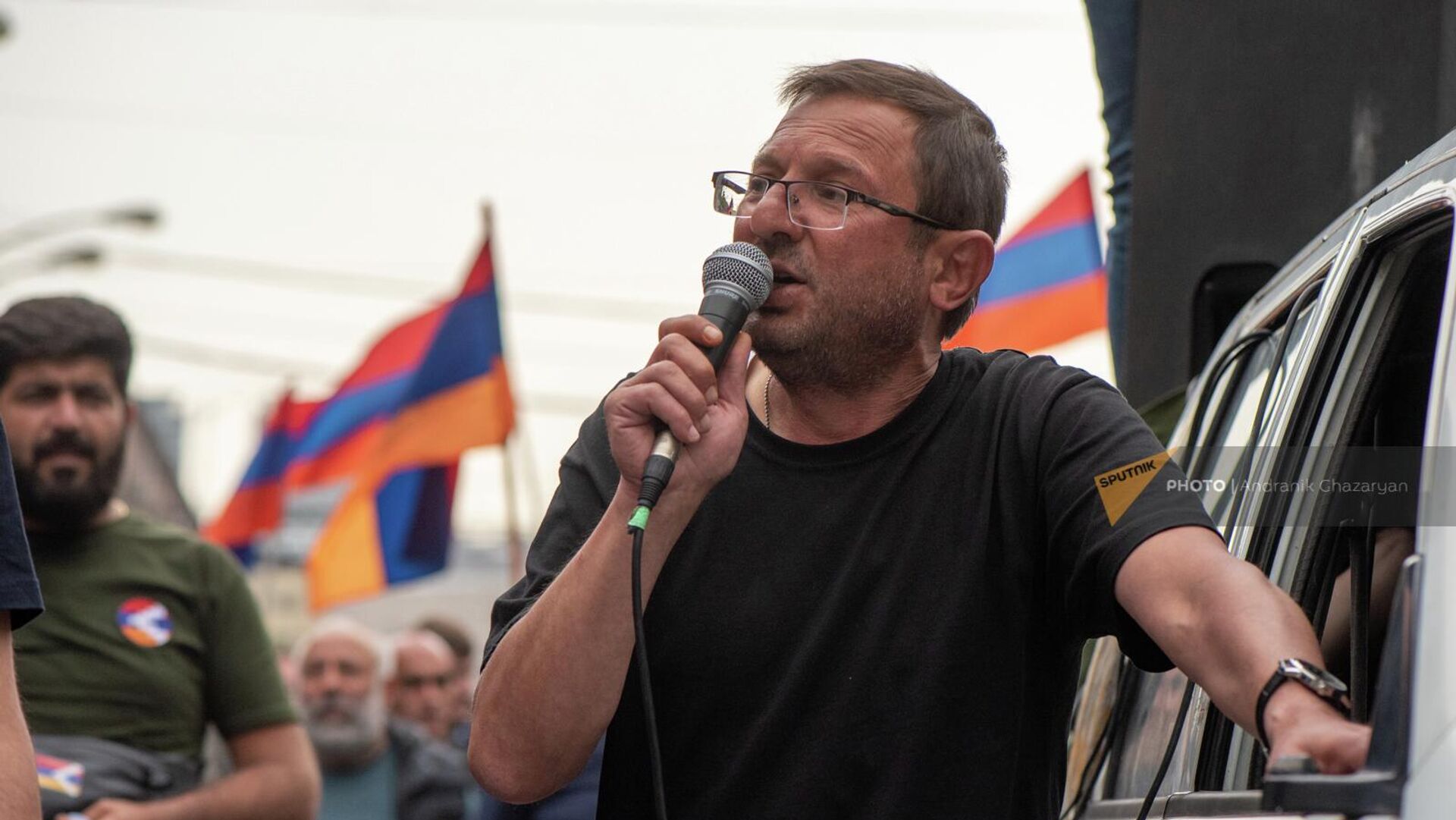 Гегам Манукян выступает перед участниками оппозиционного шествия на шестой день акции неповиновения (6 мая 2022). Еревaн - Sputnik Армения, 1920, 11.05.2022