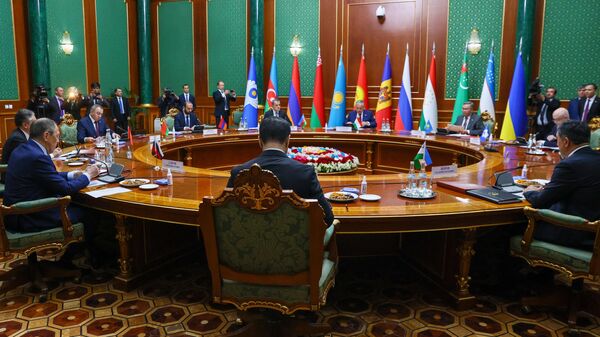 Участники заседания Совета глав МИД стран СНГ (13 мая 2022). Душанбе - Sputnik Армения