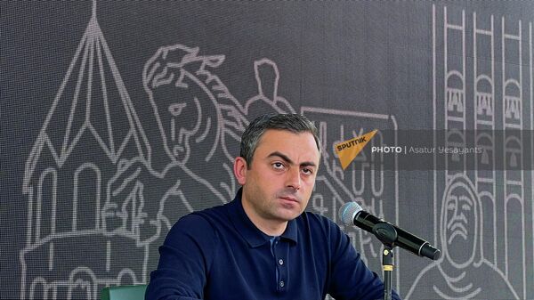 Ишхан Сагателян на пресс-конференции на тему Лао проснулся (14 мая 2022). Еревaн - Sputnik Армения