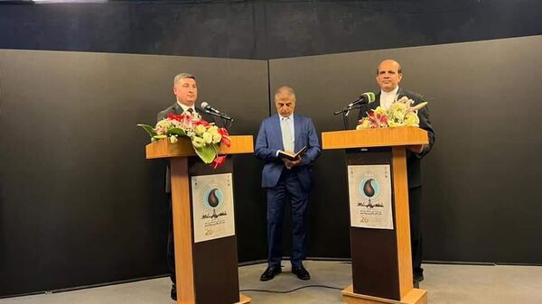 Министр Гнел Саносян принял участие в 26-й Международной выставке нефти, газа, переработки и нефтехимии (15 мая 2022). Тегеран - Sputnik Армения