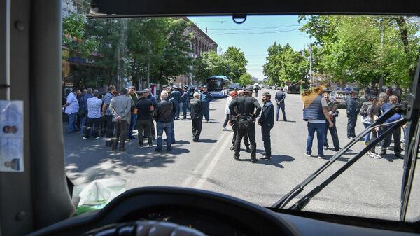 Акция протеста родственников погибших и попавших в плен военнослужащих  - Sputnik Армения