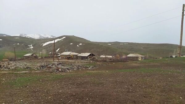 Խորհրդային տարիների դրկիցները. ինչ հետքեր կան ադրբեջանցիներից Կարմրաշեն գյուղում - Sputnik Արմենիա