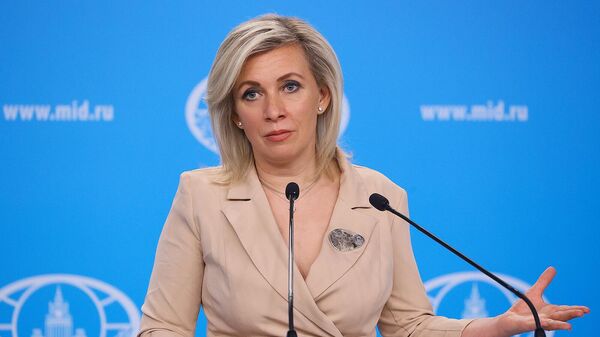 Официальный представитель МИД России Мария Захарова во время брифинга (25 мая 2022). Москвa - Sputnik Армения