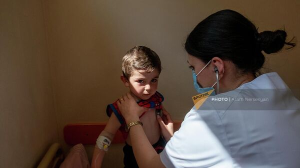 Отделение неотложной помощи медицинского комплекса-института здоровья детей и подростков Арабкир - Sputnik Армения