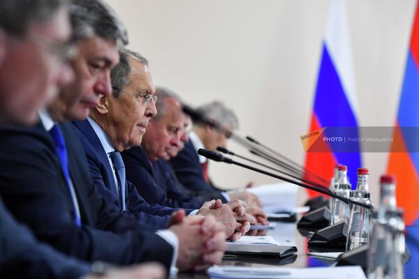 Российская делегация на переговорах - Sputnik Армения