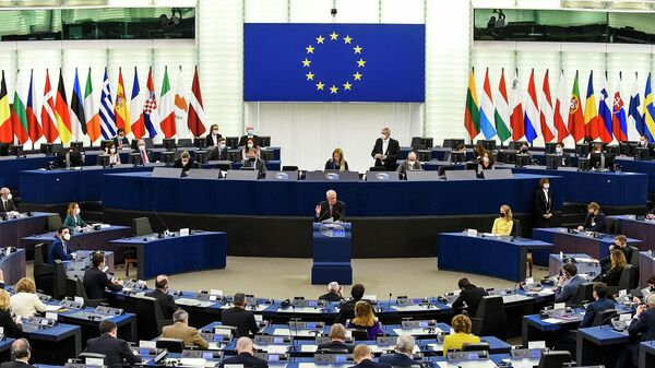 Глава внешнеполитического ведомства Европейского Союза Жозеп Боррель выступает с речью во время дебатов о роли ЕС и ситуации с безопасностью в Европе (9 марта 2022). Страсбург - Sputnik Армения