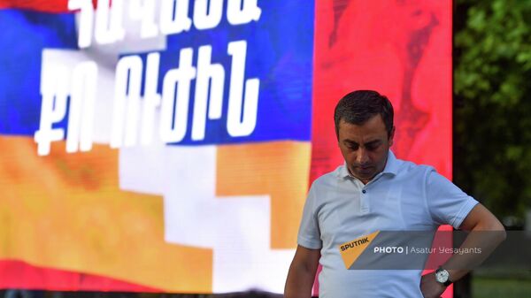 Ишхан Сагателян на акции оппозиции (9 июня 2022). Еревaн - Sputnik Армения