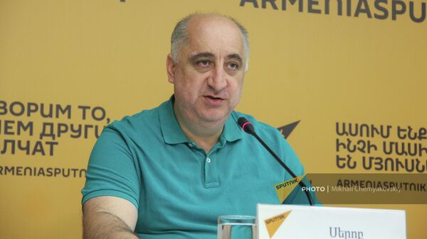 Сероб Хачатрян - Sputnik Армения