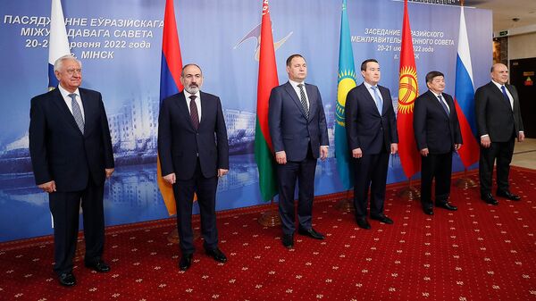 Премьер-министр Армении Никол Пашинян принял участие в заседании Евразийского межправительственного совета в узком составе (20 июня 2022). Минск - Sputnik Армения