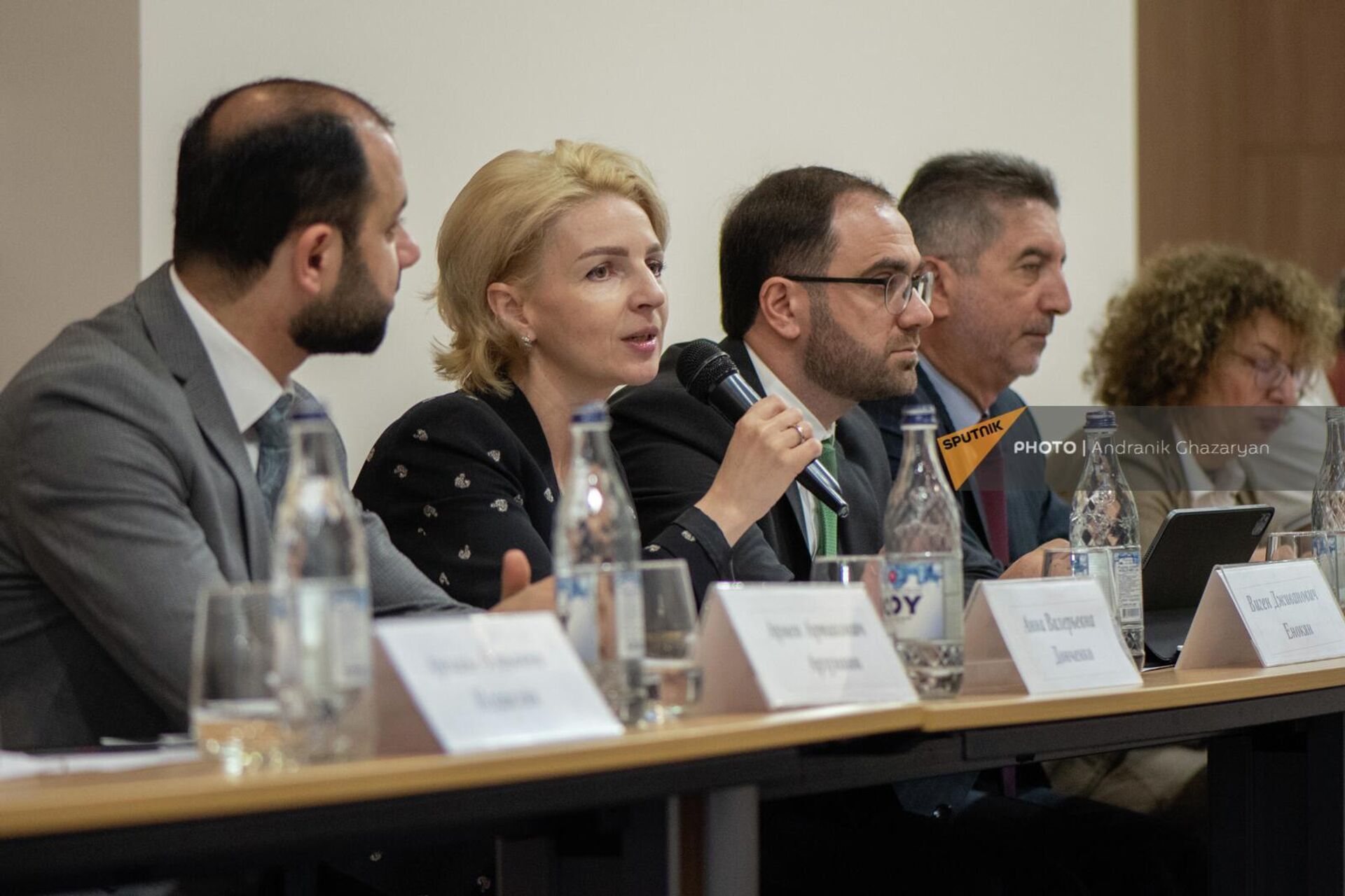 Участники бизнес-форума Армения и Удмуртия։ Doing Business (22 июня 2022). Еревaн Участники бизнес-форума Армения и Удмуртия։ Doing Business (22 июня 2022). Еревaн - Sputnik Армения, 1920, 22.06.2022