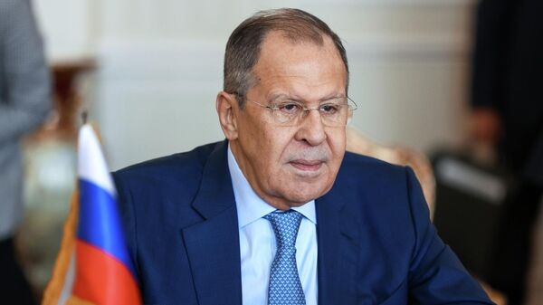 Министр иностранных дел РФ Сергей Лавров на встрече с иранским коллегой коллегой Хоссейном Амиром Абдоллахианом (23 июня 2022). Тегеран - Sputnik Армения