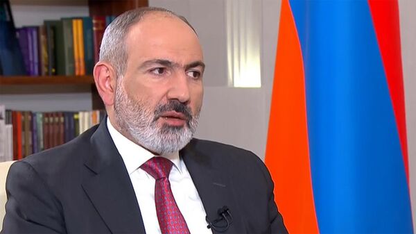Премьер-министр Никол Пашинян во время онлайн пресс-конференции (27 июня 2022). Еревaн - Sputnik Армения