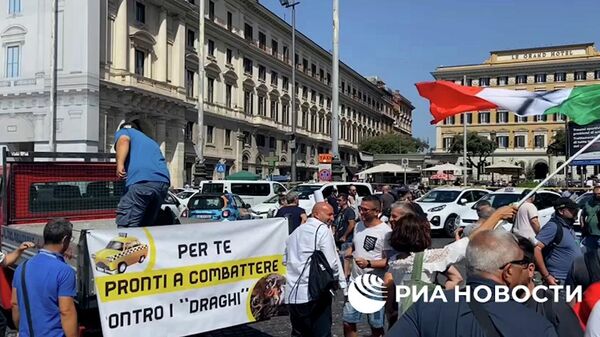 Итальянские таксисты объявили общенациональную забастовку - Sputnik Армения