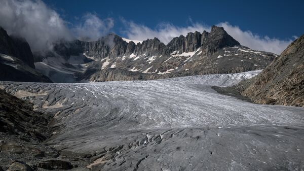 Ледник Роне в швейцарских Альпах - Sputnik Армения