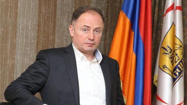 Երևանի Քանաքեռ-Զեյթուն վարչական շրջանի ղեկավար Կարեն Հակոբյանը  - Sputnik Արմենիա