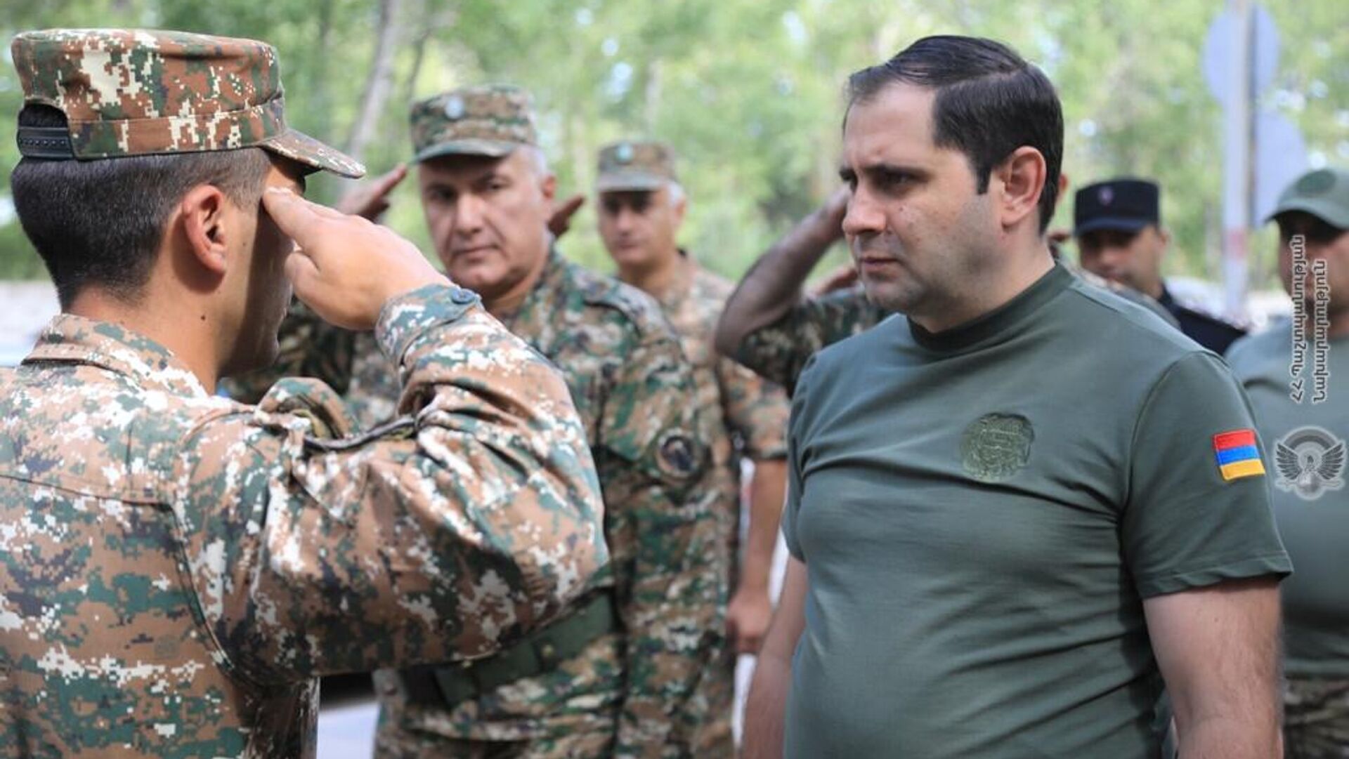 Министр обороны Сурен Папикян посетил воинские части - Sputnik Армения, 1920, 20.07.2022