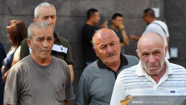 Акция протеста арцахцев у здания посольства России (5 августа 2022). Еревaн - Sputnik Армения