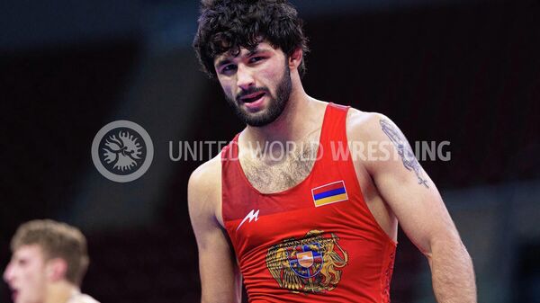 Борец вольного стиля Айк Папикян - Sputnik Армения