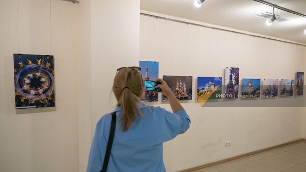 Фотовыставка Москва – не просто город… в МКДЦ Дом Москвы (10 сентября 2022). Еревaн - Sputnik Армения