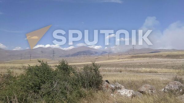 Панорама окрестностей горы Ишханасар после артобстрелов - Sputnik Армения