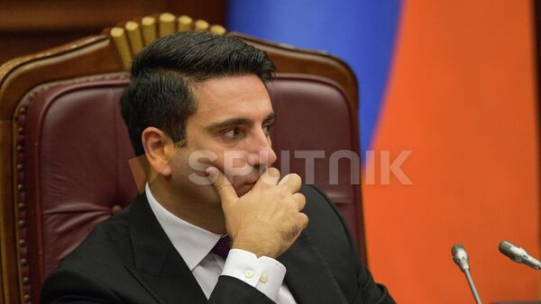 Ален Симонян на очередном заседании Национального собрания (13 сентября 2022). Еревaн - Sputnik Армения