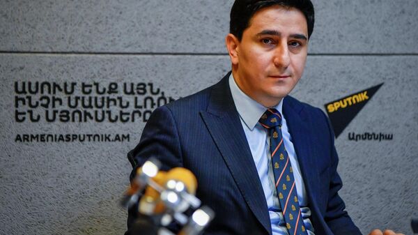 Представитель Армении в ЕСПЧ Егише Киракосян
 - Sputnik Армения