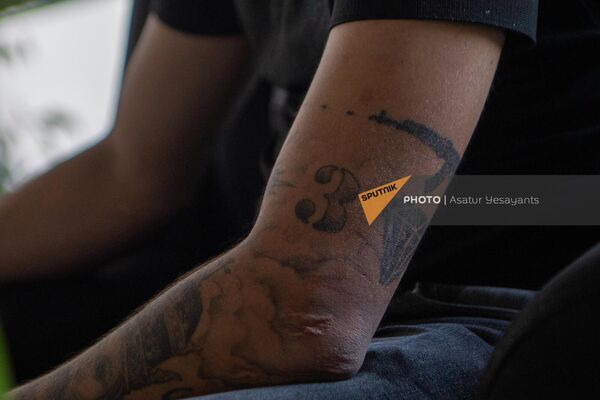 Татуировка на руке Тиграна Мкртчяна - Sputnik Армения