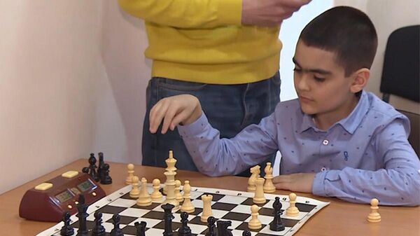 Молодой шахматист Ваче Кочарян - Sputnik Армения