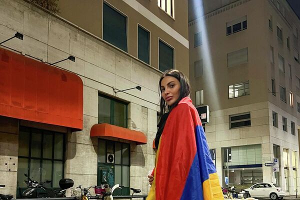 Армянские дизайнеры на Неделе моды в Милане Армянские дизайнеры на Неделе моды в Милане - Sputnik Армения