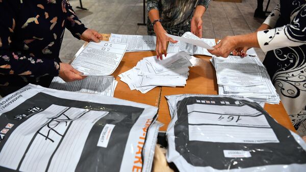 Подсчет голосов на референдумах в ЛНР, ДНР, Херсонской и Запорожской областях - Sputnik Армения